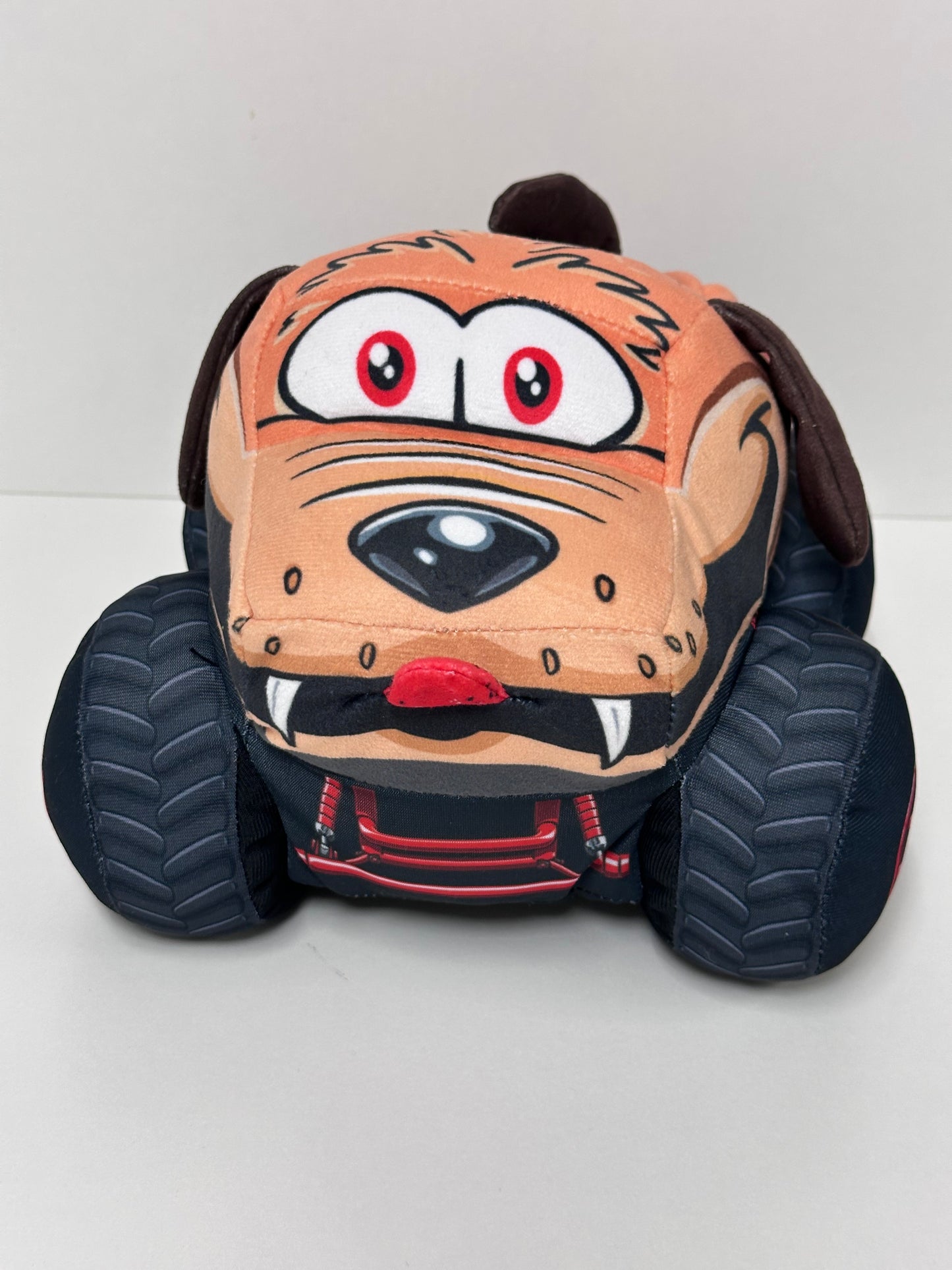 Monster Mutt Truckin' Pal