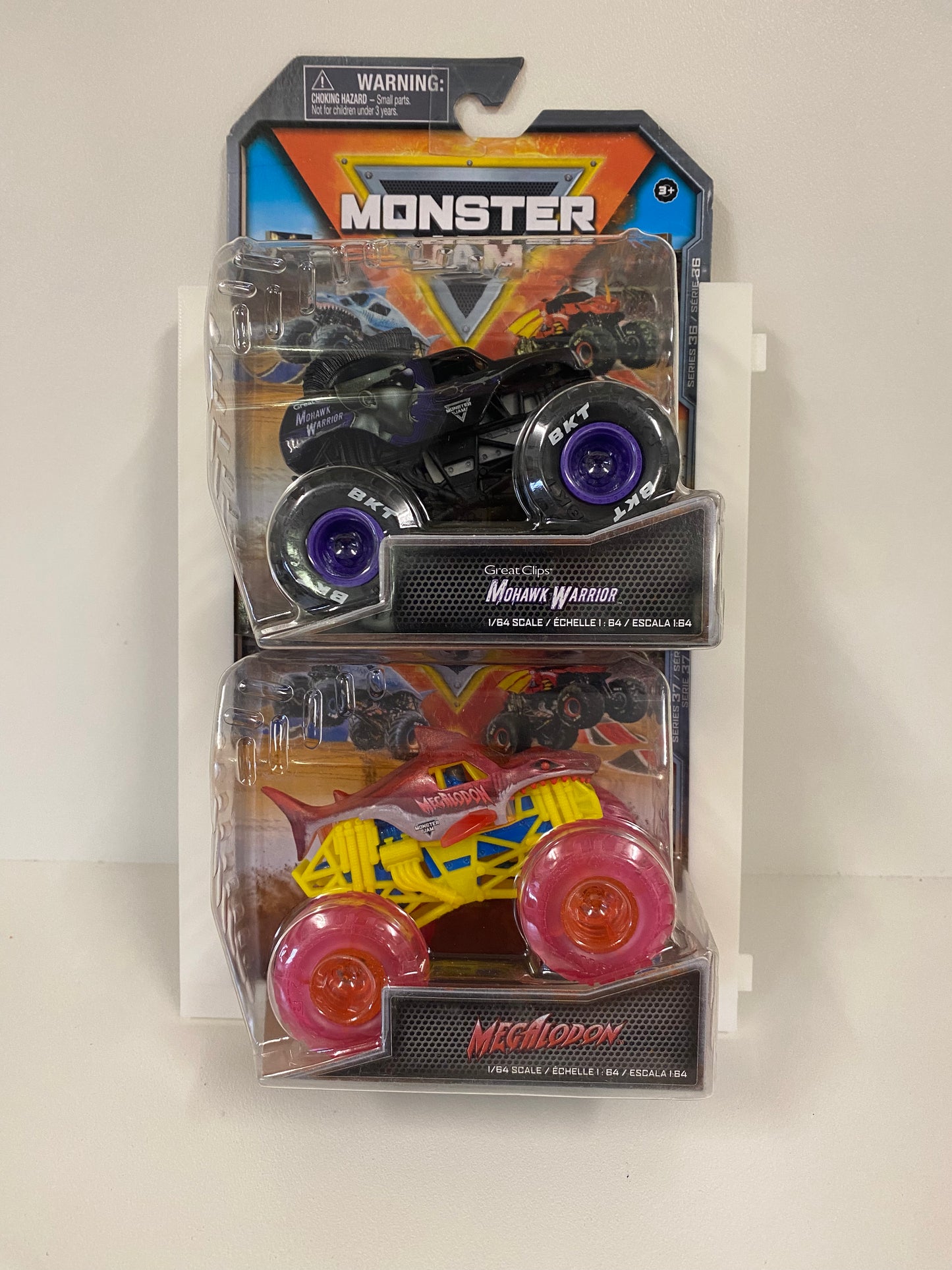 Dual Carded Truck Holder - Type 2