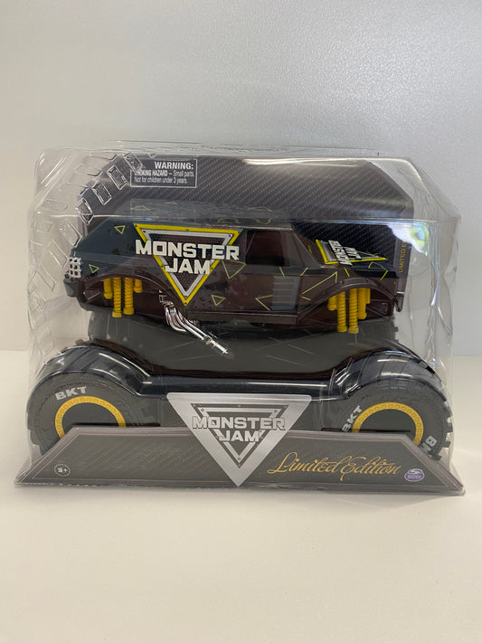 Stunt Truck 2024 (Black), Limited Edition, 1:24 (Box lightly damaged)