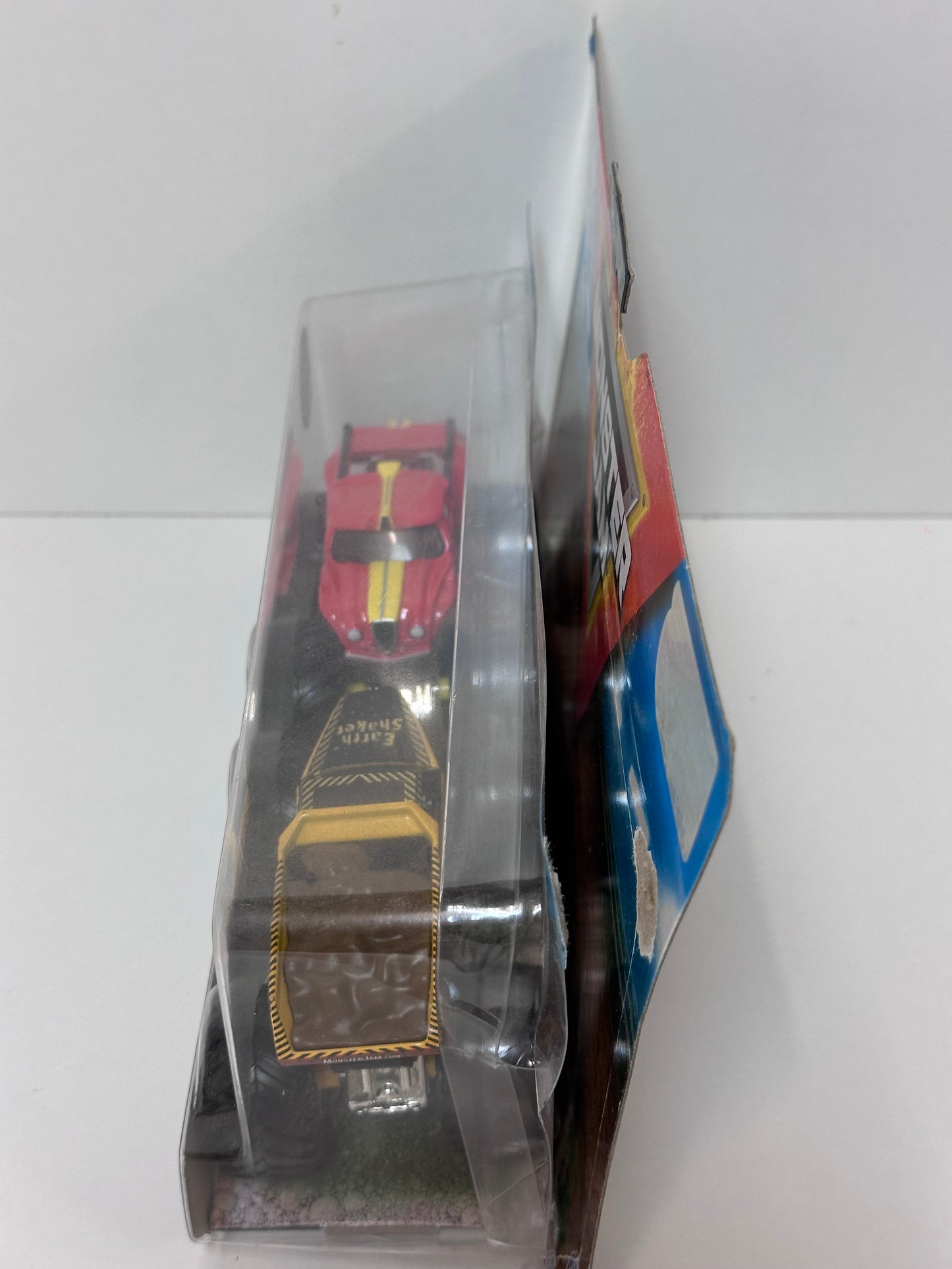 Radical Rescue & Earth Shaker Double Pack 1:64 *Loose Bubble*
