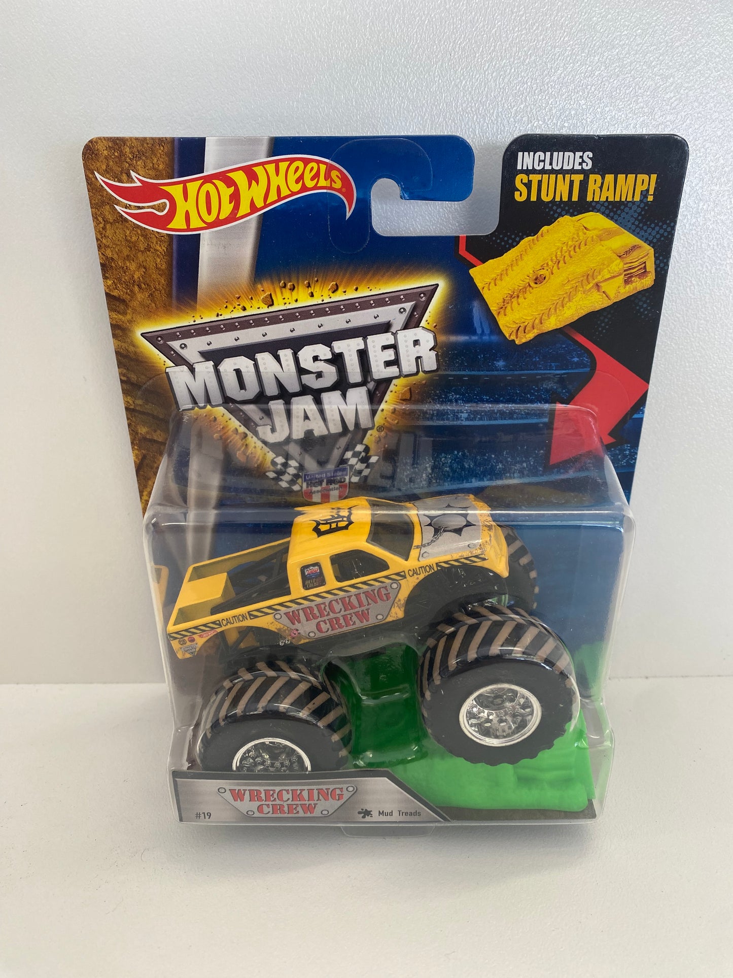 Wrecking Crew 1:64 w/Stunt Ramp, Hot Wheels/Monster Jam
