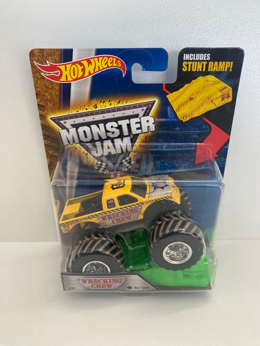 Wrecking Crew 1:64 w/Stunt Ramp, Hot Wheels/Monster Jam